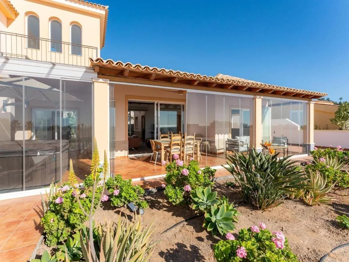 Villa Evita Costa Adeje 0*, Costa Adeje (Tenerife) Španělsko